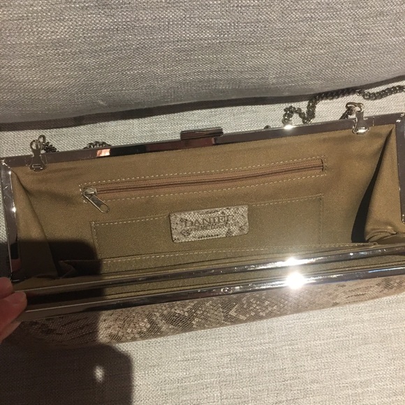 Danier Genuine Leather snakeskin print purse - Picture 6 of 8